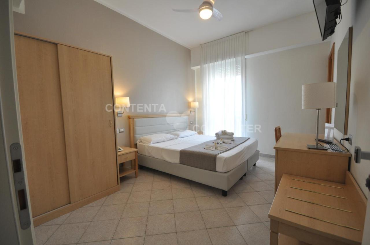 Hotel Adriatic&Beauty Rimini Exterior foto
