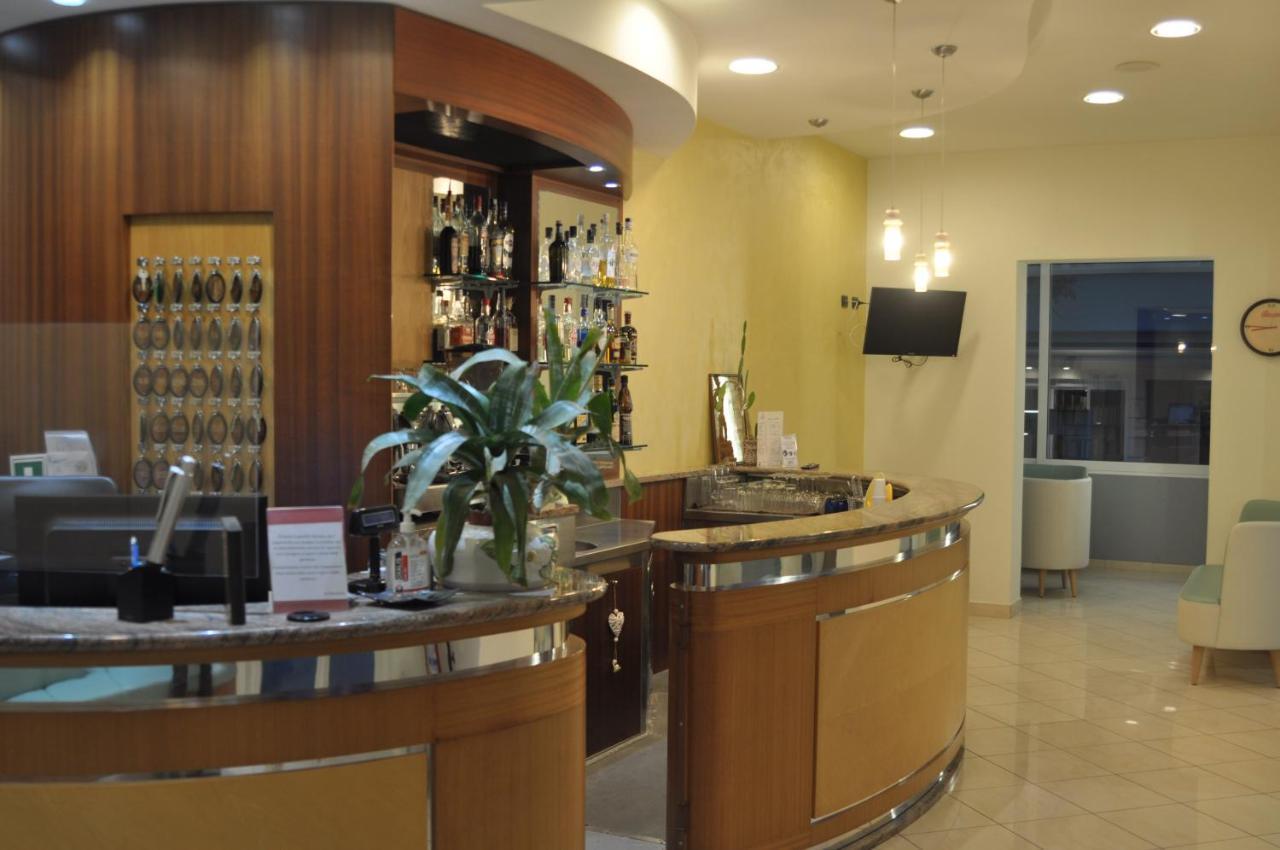 Hotel Adriatic&Beauty Rimini Exterior foto