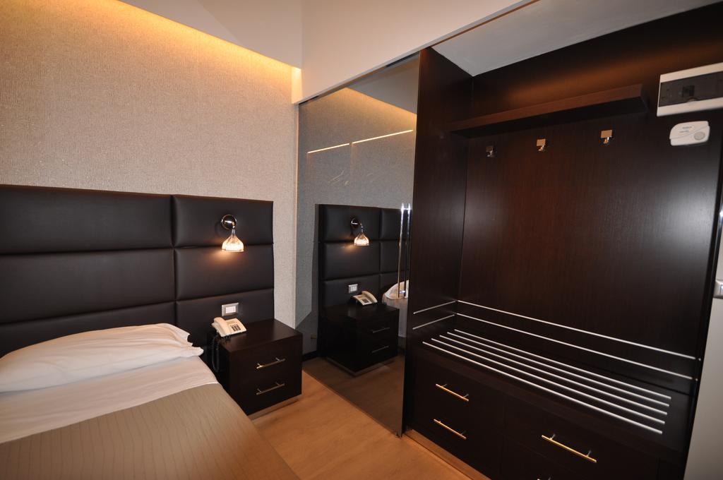 Hotel Adriatic&Beauty Rimini Exterior foto
